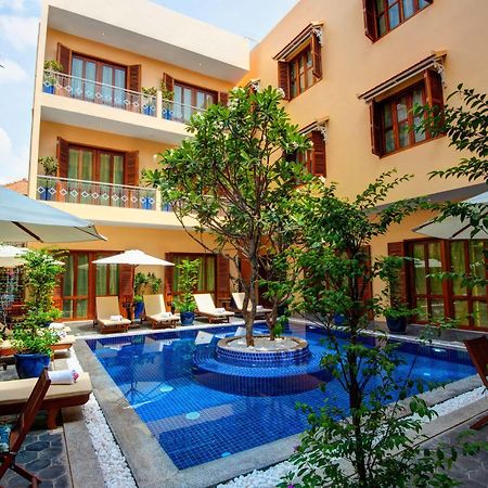 House Boutique Eco Hotel Phnom Penh Exterior photo